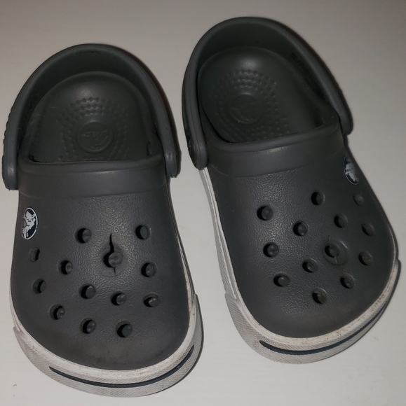 Toddler crocs - Picture 2 of 5